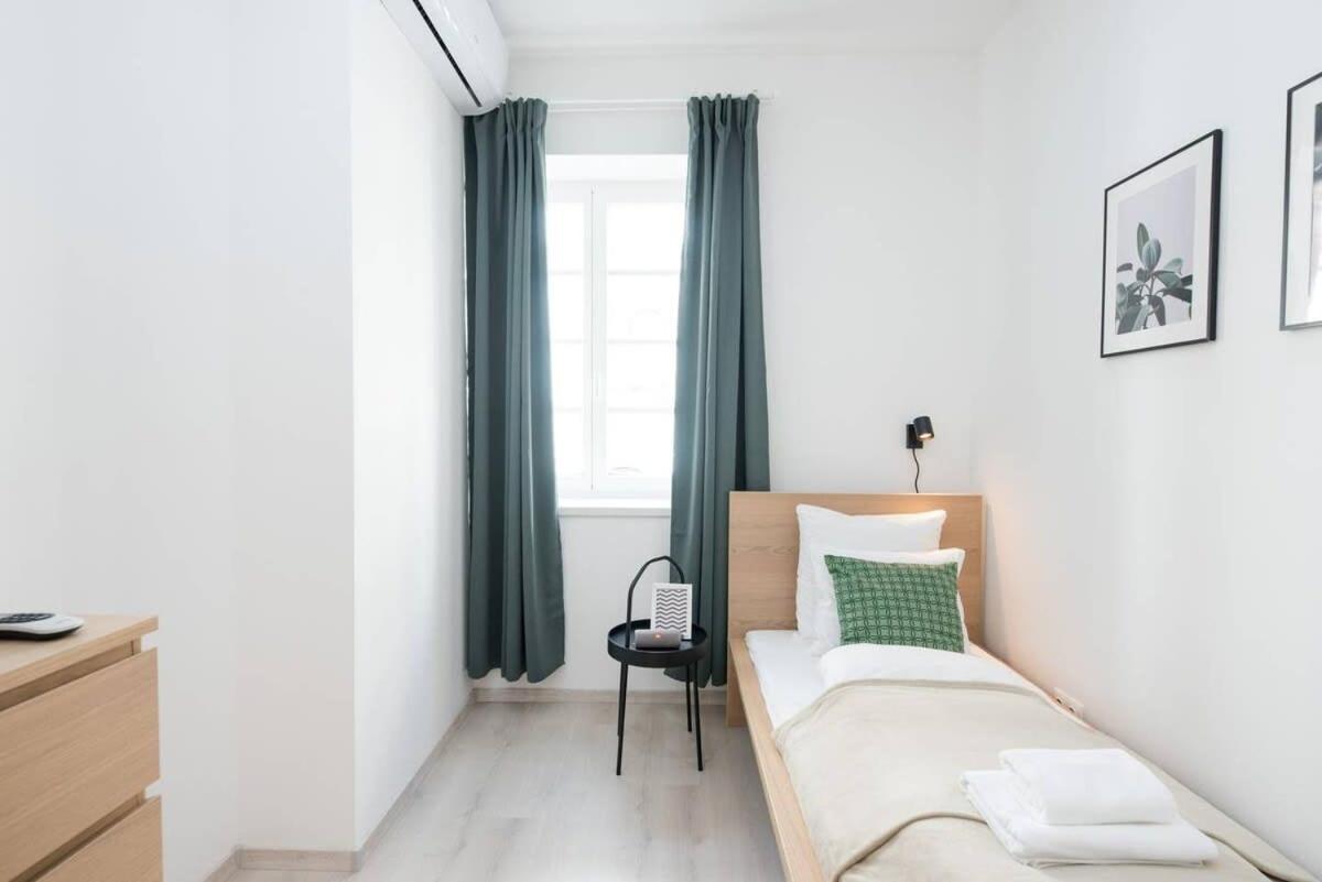 Trendy Central Apartment At Castle Budapest Exterior photo